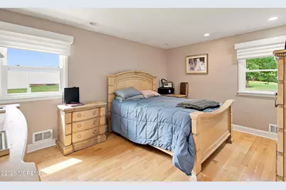 25 McCue Road, Morganville, NJ 07751 - Photo 14