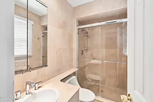 25 Mccue Rd, Morganville, NJ 07751 - Photo 18