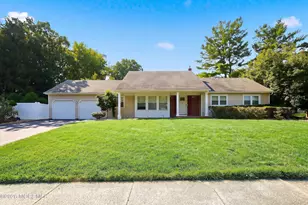 25 Mccue Rd, Morganville, NJ 07751 - Photo 1