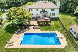 24 Windswept Rd, Holmdel, NJ 07733 - Photo 6