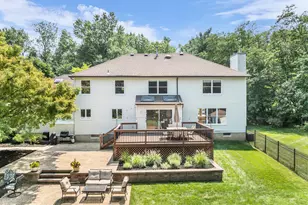 24 Windswept Rd, Holmdel, NJ 07733 - Photo 14