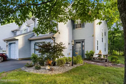 267 Century Way, Manalapan Township, NJ 07726 - Photo 2