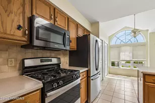 13 Penny Ln, Jackson, NJ 08527 - Photo 4
