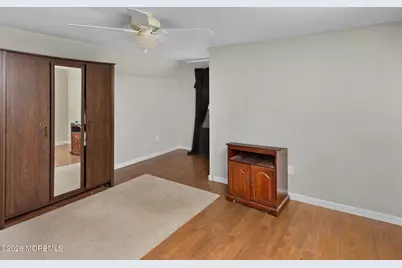 752 Park Avenue, Belford, NJ 07718 - Photo 22
