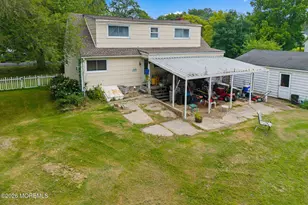 752 Park Ave, Belford, NJ 07718 - Photo 26