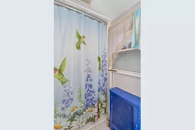 752 Park Avenue, Belford, NJ 07718 - Photo 24