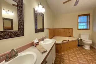 23 Brookside Way, Freehold, NJ 07728 - Photo 10