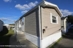 10 Hazlet Park Park, Hazlet Township, NJ 07730 - Photo 1