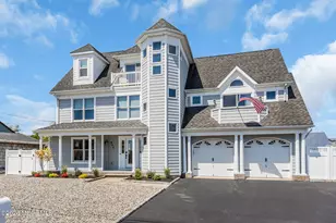 902 Meadowlark Dr, Lanoka Harbor, NJ 08734 - Photo 2