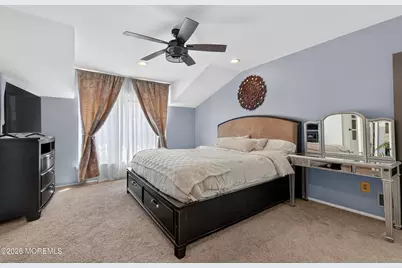 39 Kentucky Way, Freehold, NJ 07728 - Photo 24