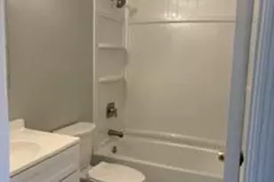 38 Worthington Ct, Freehold, NJ 07728 - Photo 14