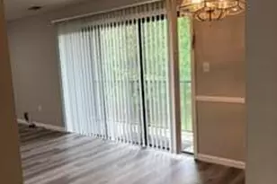 38 Worthington Ct, Freehold, NJ 07728 - Photo 8