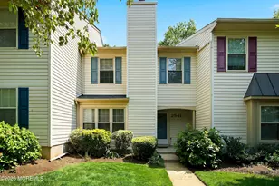 25 Wyeth Dr, Freehold, NJ 07728 - Photo 20