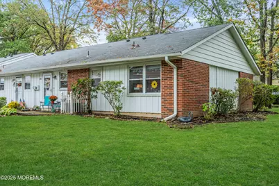 36A Cambridge Court, Lakewood, NJ 08701 - Photo 1