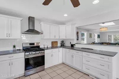 1203 Barton Avenue, Point Pleasant, NJ 08742 - Photo 16