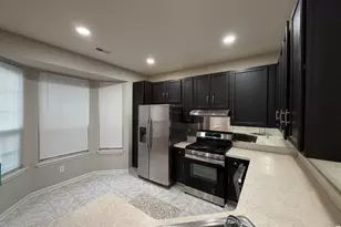 222 Hidden Lake Dr, Morganville, NJ 07751 - Photo 8
