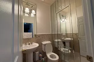 222 Hidden Lake Dr, Morganville, NJ 07751 - Photo 4