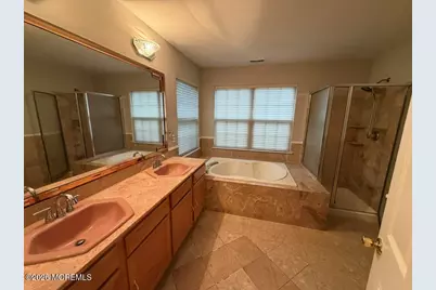 222 Hidden Lake Drive, Morganville, NJ 07751 - Photo 14