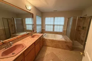 222 Hidden Lake Dr, Morganville, NJ 07751 - Photo 14