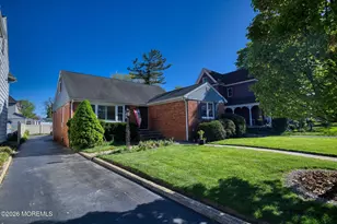 230 River Rd, Red Bank, NJ 07701 - Photo 2