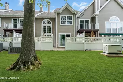 32 S Manor Court #3002, Wall Township, NJ 07719 - Photo 2