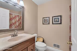 32 S Manor Ct, Wall Township, NJ 07719 - Photo 18