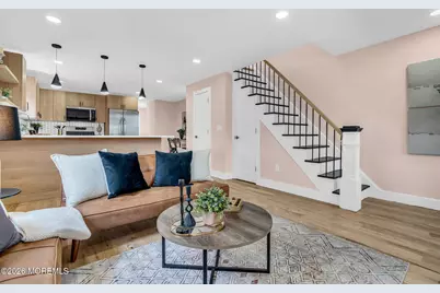 248 Thompson Avenue, Middletown, NJ 07748 - Photo 6