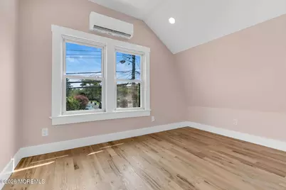 248 Thompson Avenue, Middletown, NJ 07748 - Photo 22