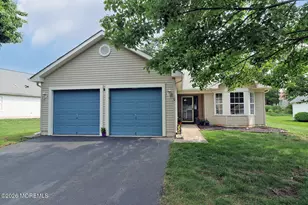 9 Ridgemont Ln, Whiting, NJ 08759 - Photo 1