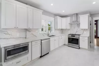 135 S Main Street, Allentown, NJ 08501 - Photo 18
