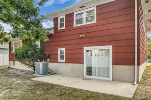 2001 Oakhurst Pkwy, Oakhurst, NJ 07755 - Photo 24