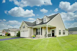 2 Williamsburg Ct, Upper Freehold Township, NJ 08501 - Photo 1