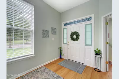 2 Williamsburg Court, Upper Freehold Township, NJ 08501 - Photo 8