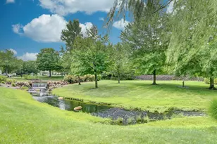 2 Williamsburg Ct, Upper Freehold Township, NJ 08501 - Photo 6