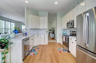 2 Williamsburg Ct, Upper Freehold Township, NJ 08501 - Photo 18
