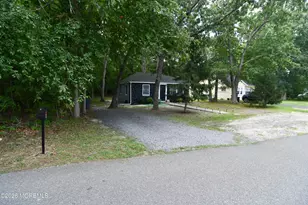 84 Lighthouse Dr, Waretown, NJ 08758 - Photo 4