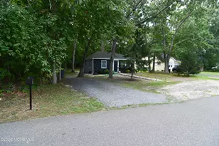 84 Lighthouse Dr, Waretown, NJ 08758 - Photo 2