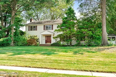 22 Woods Road, Freehold, NJ 07728 - Photo 2