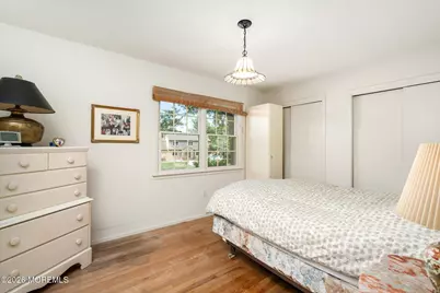 22 Woods Road, Freehold, NJ 07728 - Photo 20