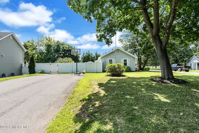 2240 Philadelphia Avenue, Wall Township, NJ 08736 - Photo 20