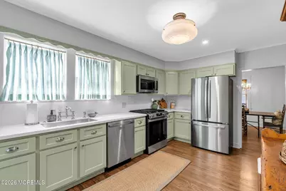 204 Monroe Avenue, Spring Lake, NJ 07762 - Photo 6