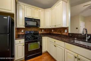 633 Sophee Ln, Lakewood, NJ 08701 - Photo 12