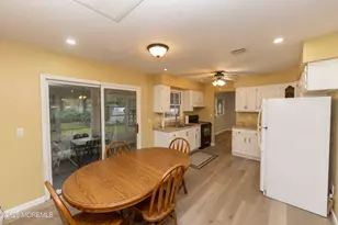 826 Bartlett Pl, Toms River Township, NJ 08753 - Photo 6