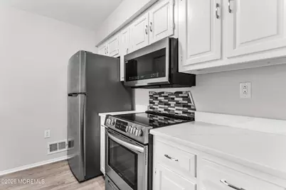 708 Wellington Place, Matawan, NJ 07747 - Photo 16