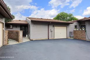 52 Eastport Ct, Red Bank, NJ 07701 - Photo 40
