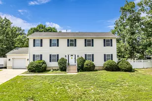 916 Buccaneer Ln, Manahawkin, NJ 08050 - Photo 1