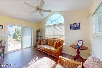19 Sandhurst Road, Lakewood, NJ 08701 - Photo 6