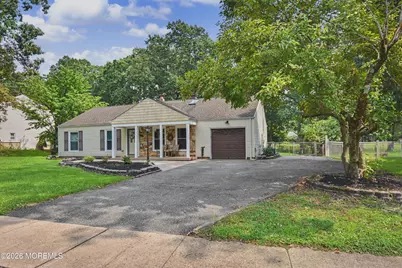 35 Buckingham Drive, Jackson, NJ 08527 - Photo 2