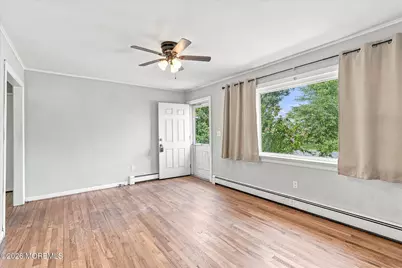 909 Clairmore Avenue, Lanoka Harbor, NJ 08734 - Photo 4