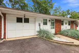 259C Huntington Dr, Lakewood, NJ 08701 - Photo 4